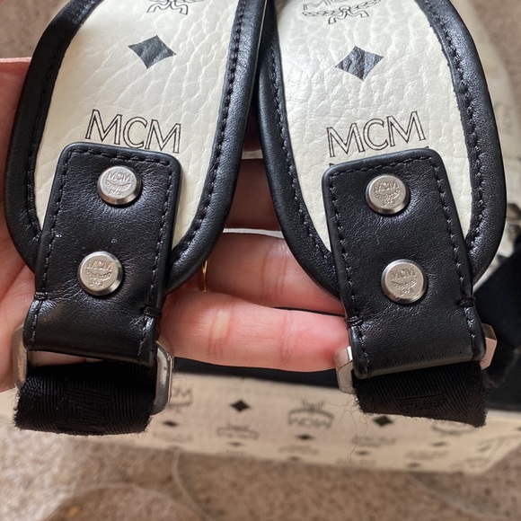 McM bag - Picture 14 of 16